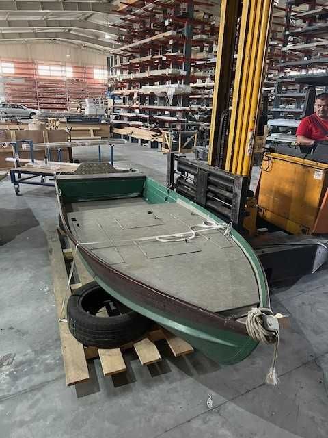 Barca din aluminiu, 4.1 m