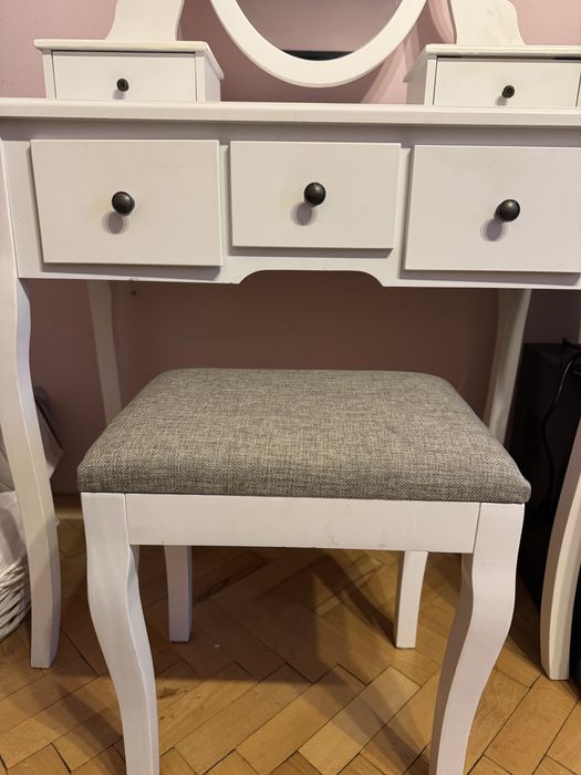 Тоалетка MALLING от Jysk