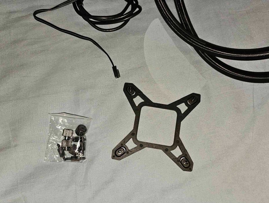 ASUS ROG RYUO III 360mm Охлаждане