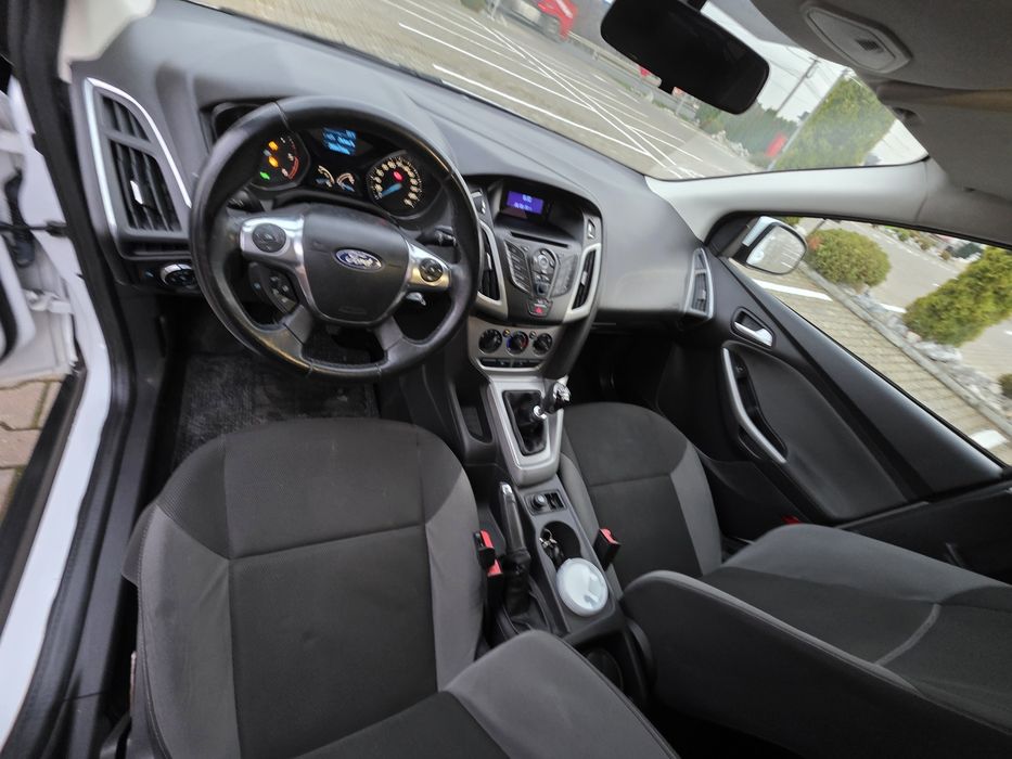 Vand schimb ford focus 3