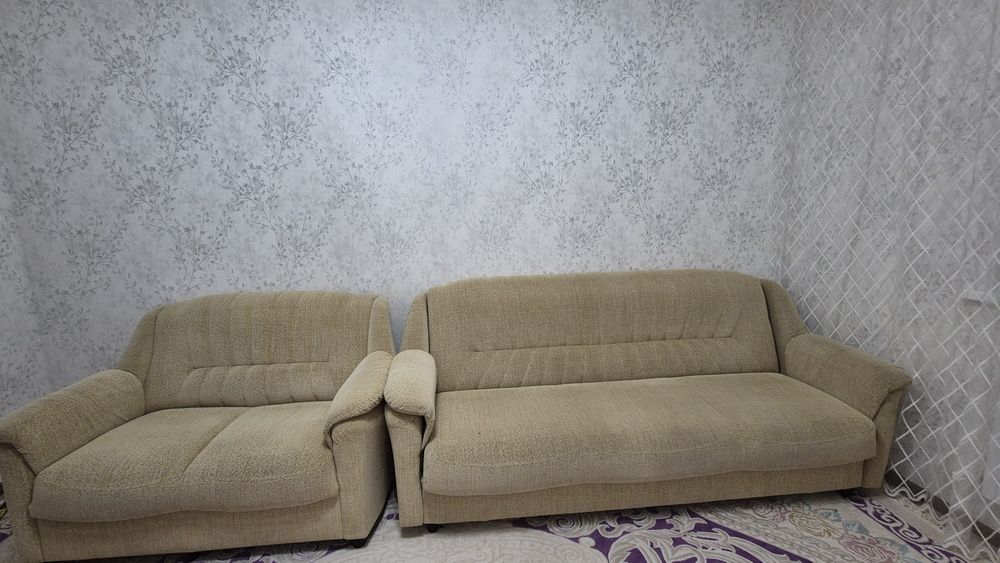 Продаётся 2 дивана в хорошом состояние