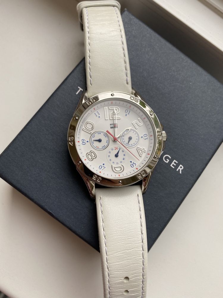 Ceas Tommy Hilfiger