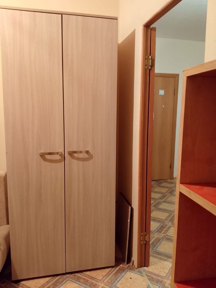 Шкаф не большой