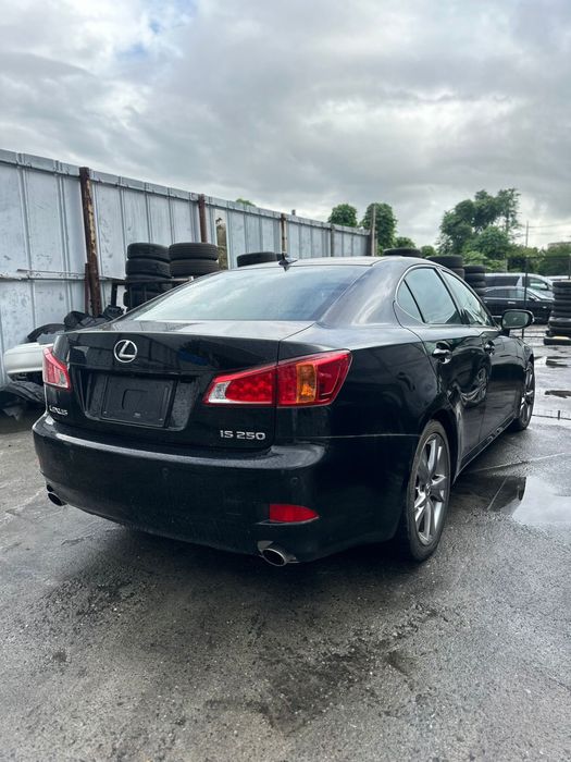Lexus is 250- 350 gs 300 350