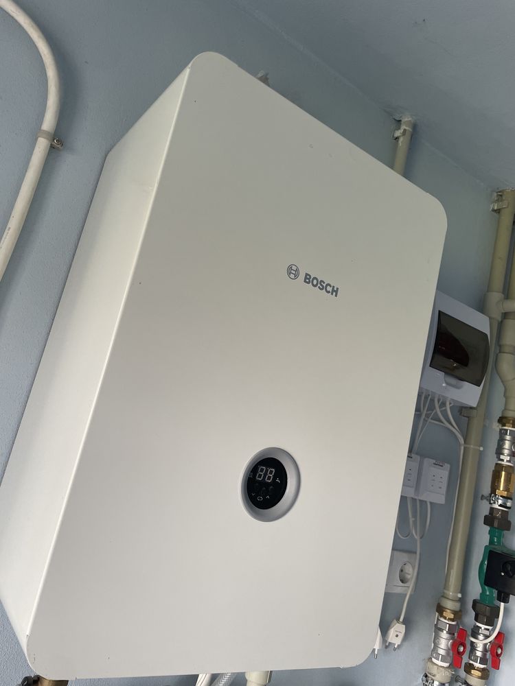 Centrala electrica Bosch 24 kw