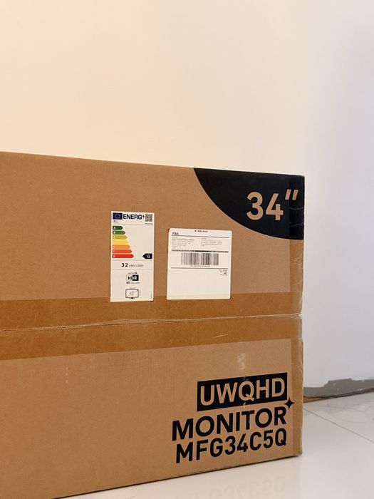 Monitor Minifire 34” UWQHD (165Hz, HDR)