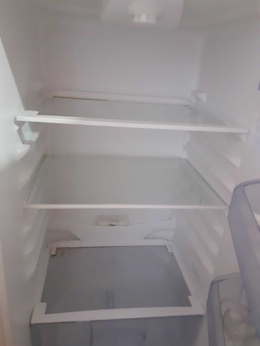 Рабочий холодильник