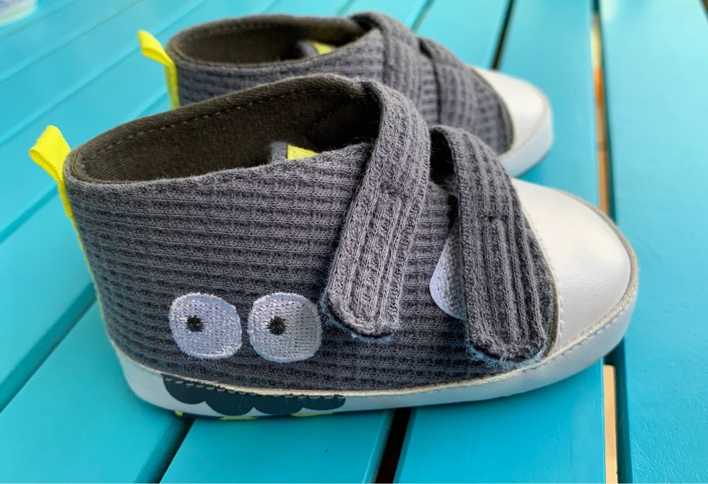 Бебешки маратонки 9-12 месеца