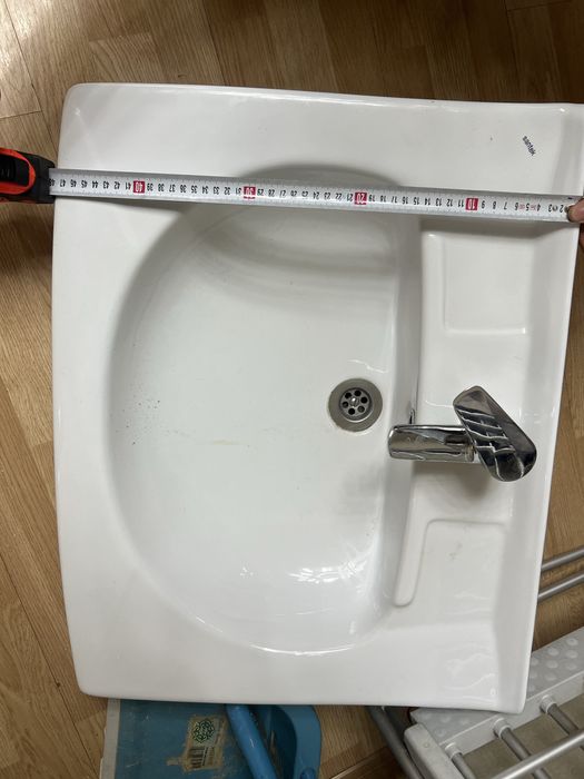 Раковина над машинкой