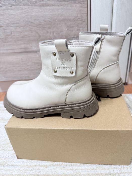 Сапожки осенние для девочек