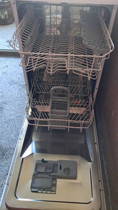 Съдомиялна Аристон