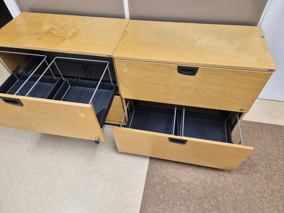 Vand organizator dosare 2 bucati