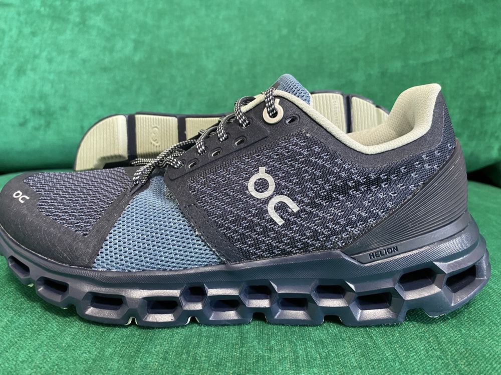 Pantofi sport On Cloudstratus marimea 37