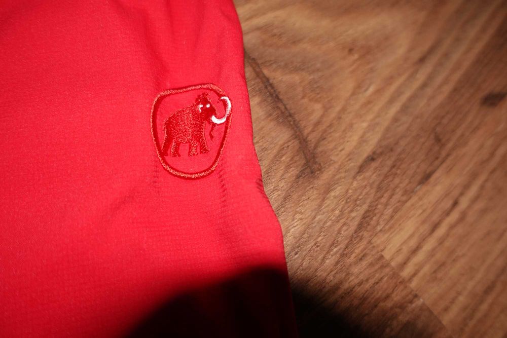 Geaca dama Mammut DryTech, Rosie, M, Stare buna
