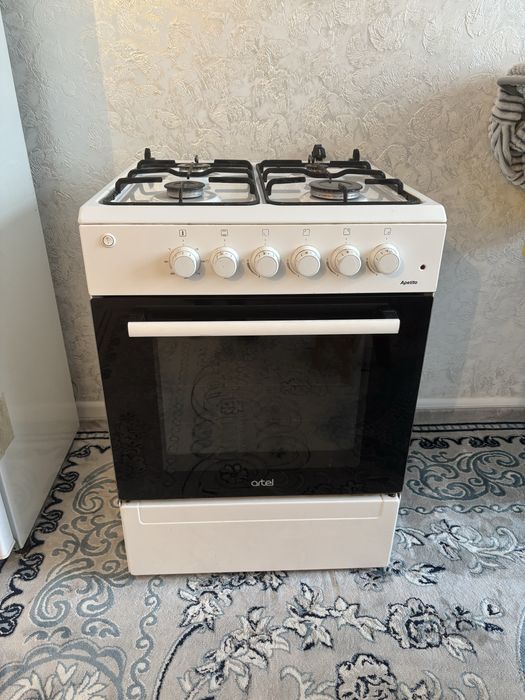 Газовая плита с духовкой напольная