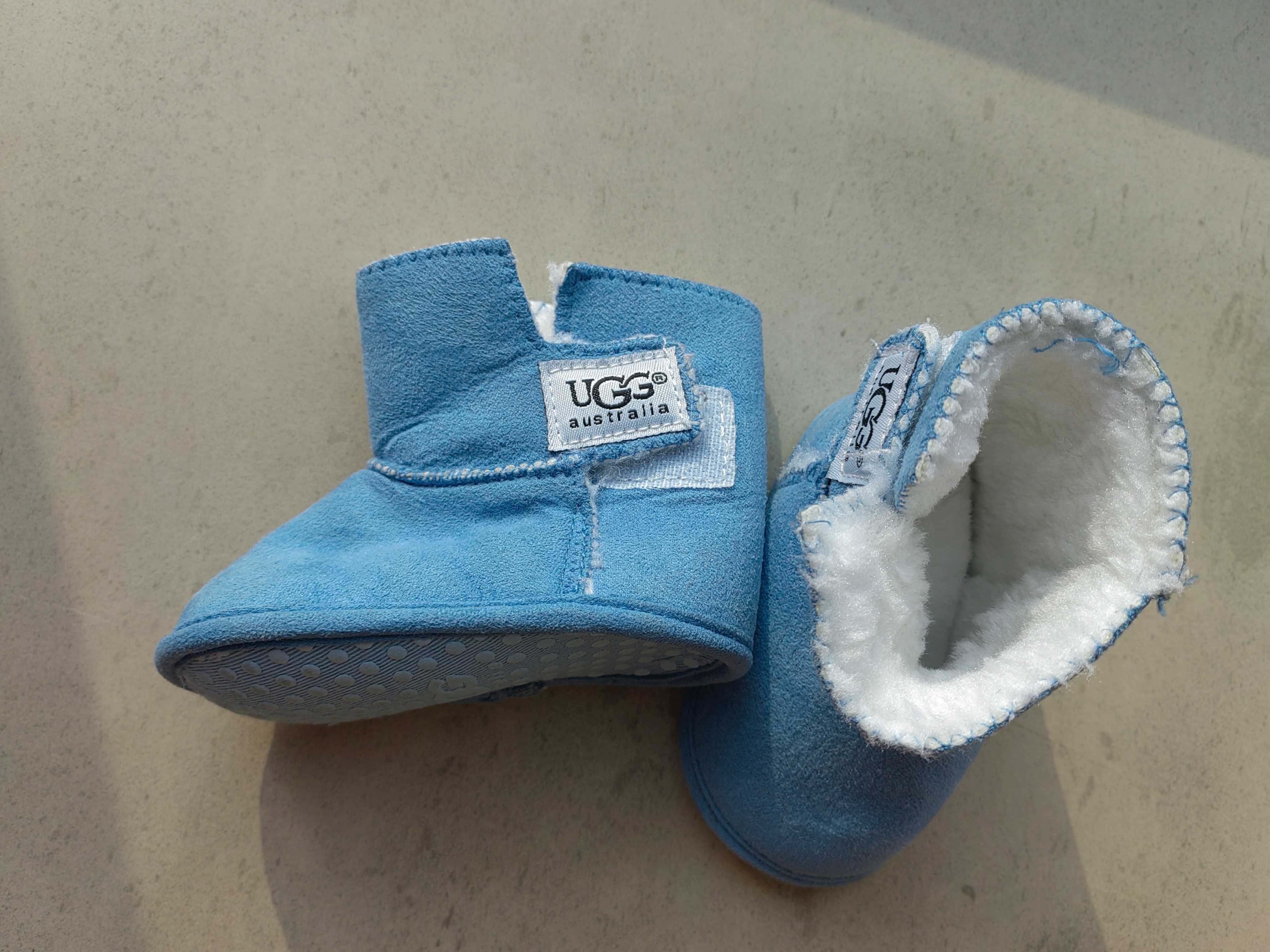 Бебешки буйки UGG