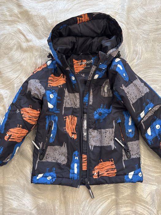 Продам куртку осень, весна crockid