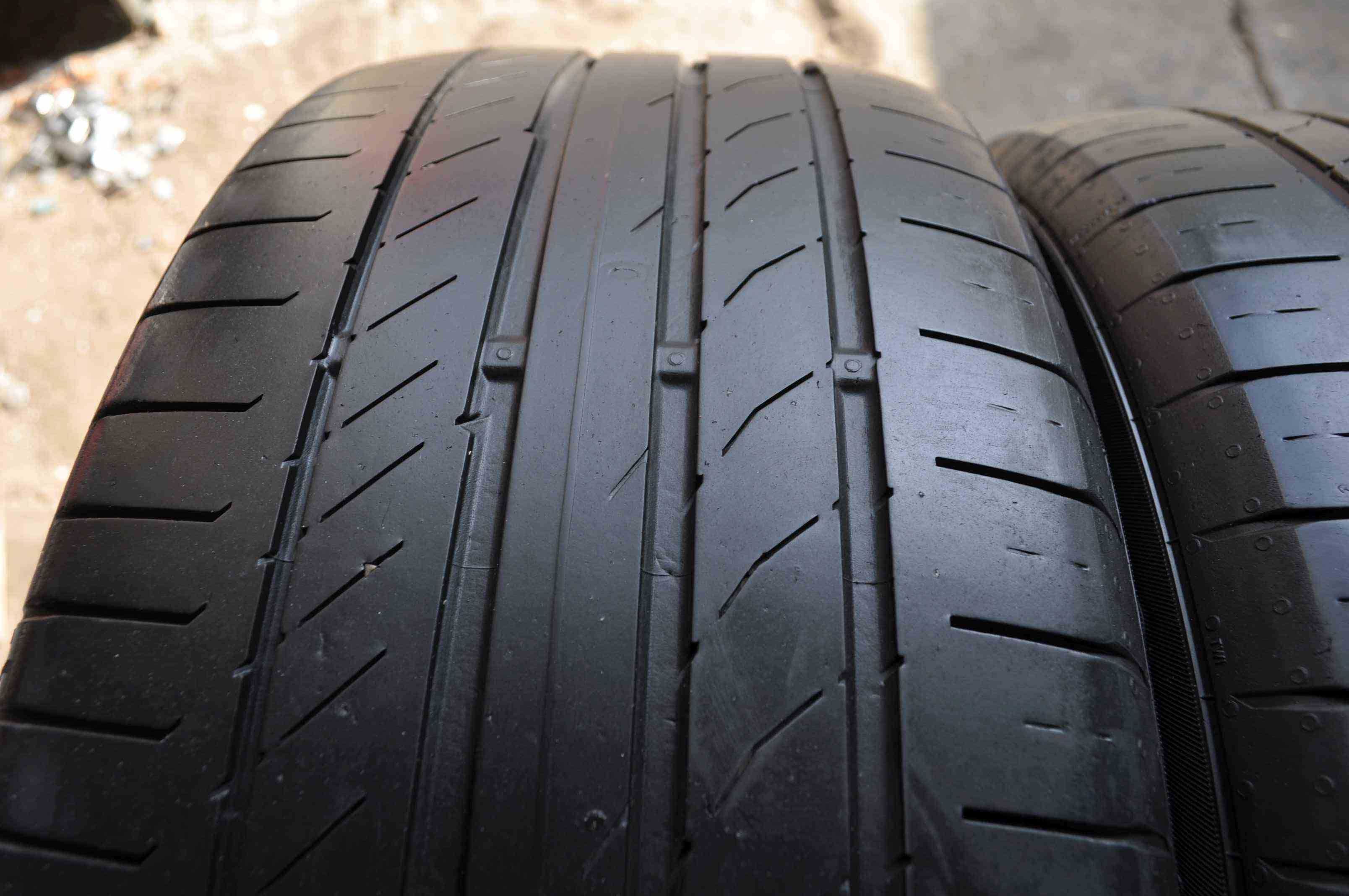SET 2 Anvelope Vara 235/50 R17 CONTINENTAL ContiSportContact 5 96W