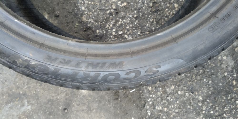 Зимни гуми -21цола-295/35-"PIRELLI"