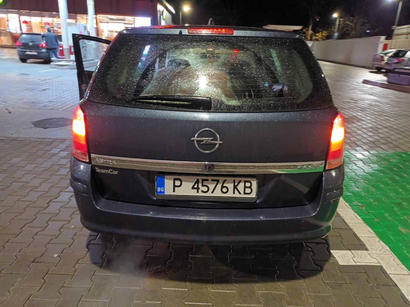 Dezmembrez Opel Astra H Facelift 1.7 diesel 125 cai