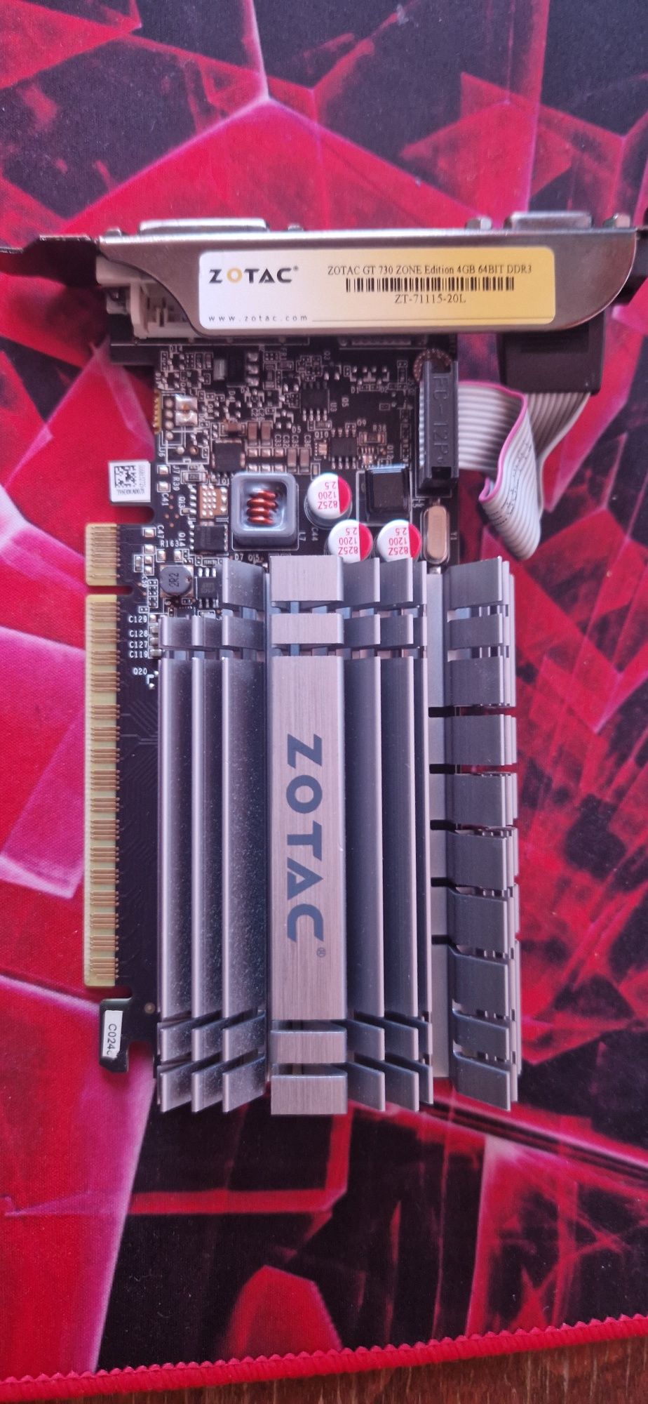 Placa video GT 730 4GB 64biti DDR3