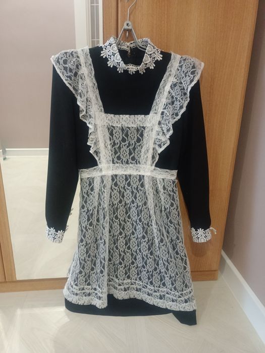 Школьный фартук и платье размер 44