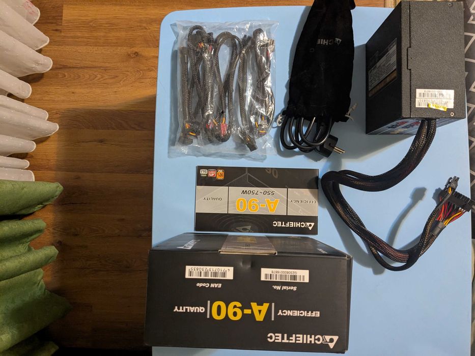 Chieftec modular PC power supply PSU - Sursa 750w