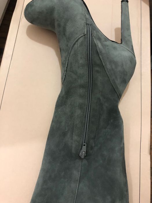 Ботуши над коляното от естествен велур