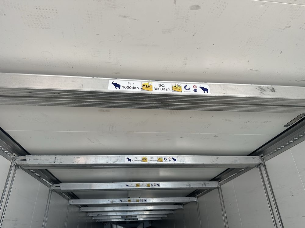 Bare double deck schmitz cargobull model nou