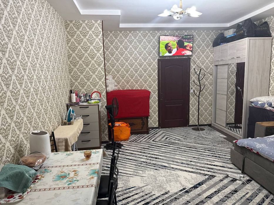 Продаётся 1-комнатная новостройка 1-этаж