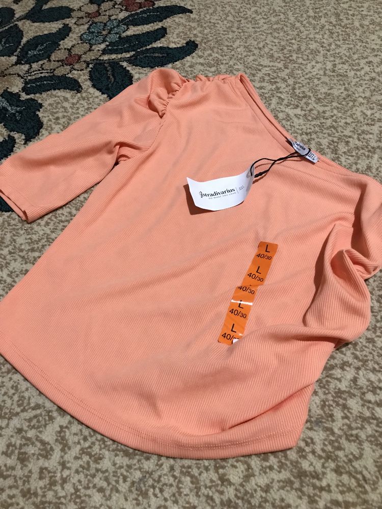 Stradivarius T-Shirt