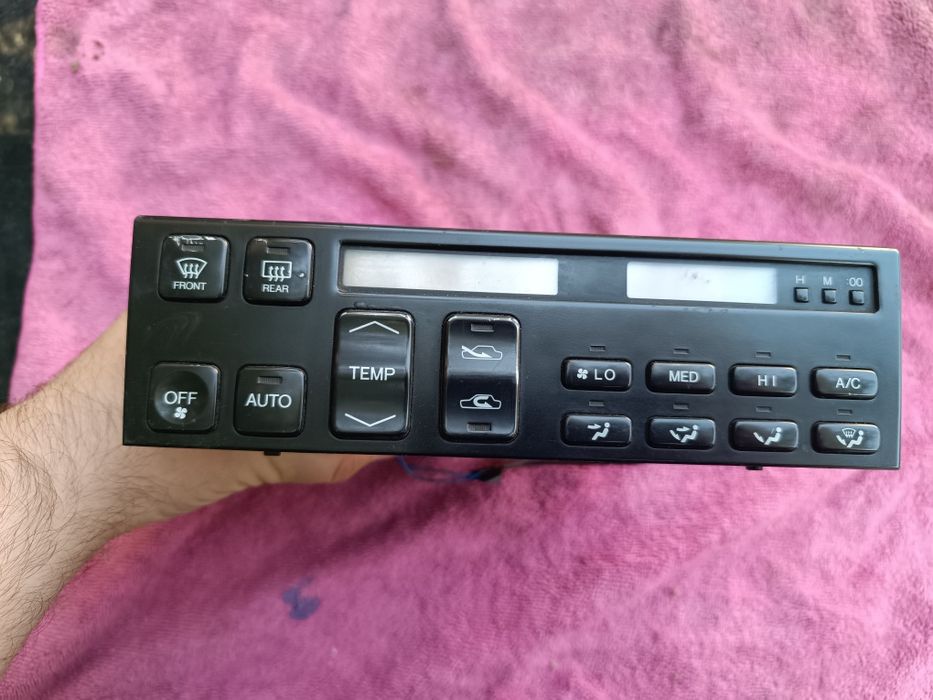 Блок управления климат контроля Lexus LS 400 ucf 10