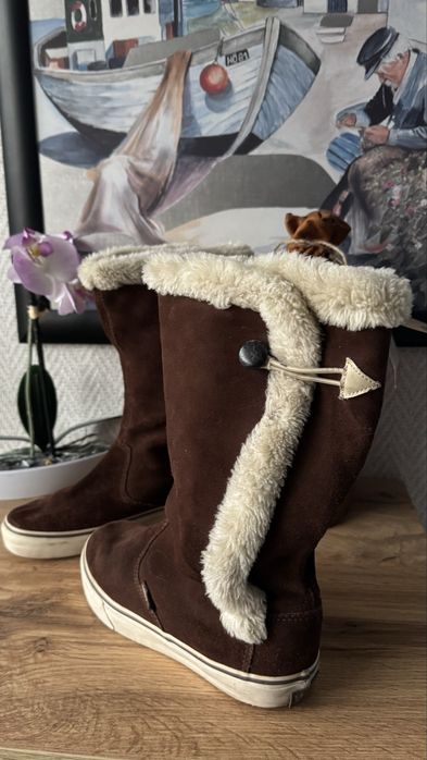 Дамски кожени апрески Vans номер 35