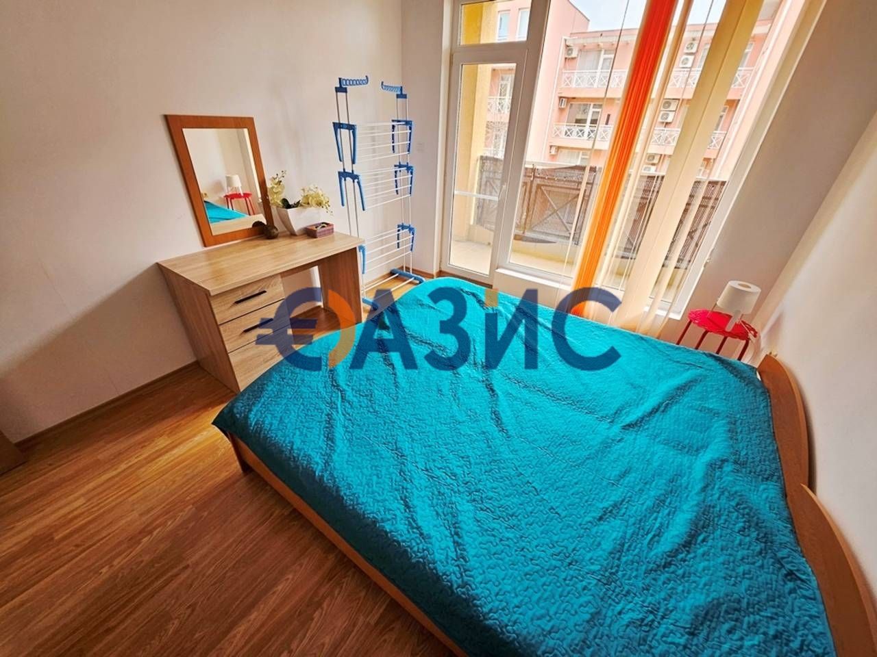 Продава се Двустаен апартамент в к.к. Слънчев бряг - 57 кв.м за 858 €/кв.м - Снимка #11