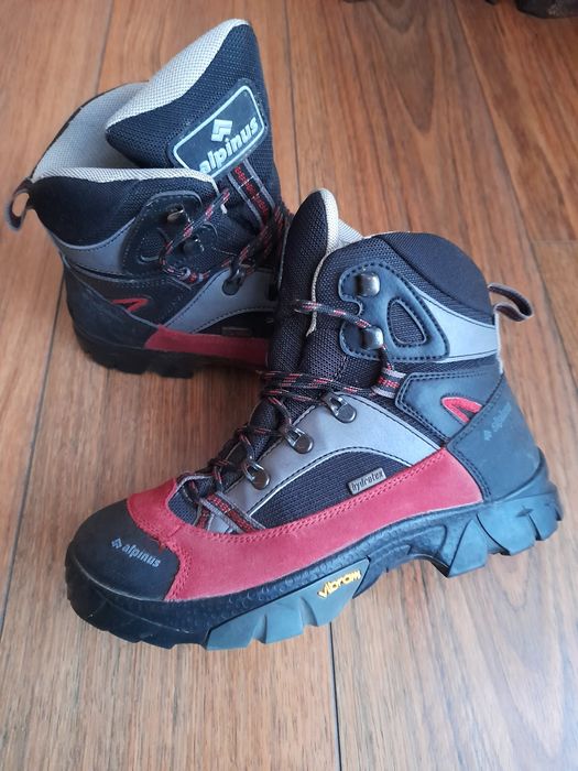 Ghete iarnă impermeabile vibram mărimea 38