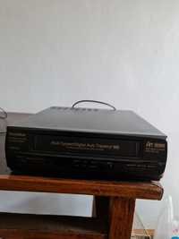 VHS видеопроигрыватель записывающий Gold Star Art vision RN800AW