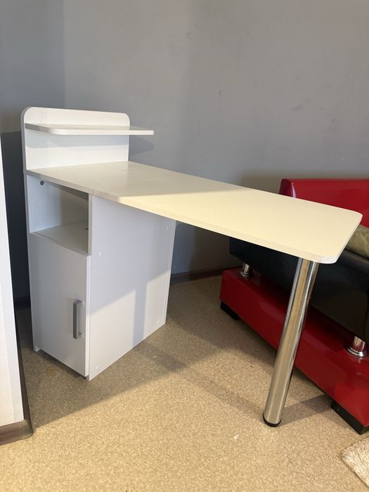 стол для маникюра