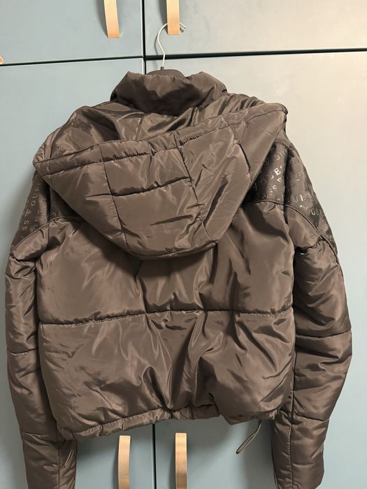 Зимно яке Guess