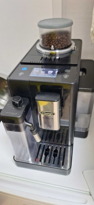 Espressor automat DELONGHI Rivelia EXAM440.55.B