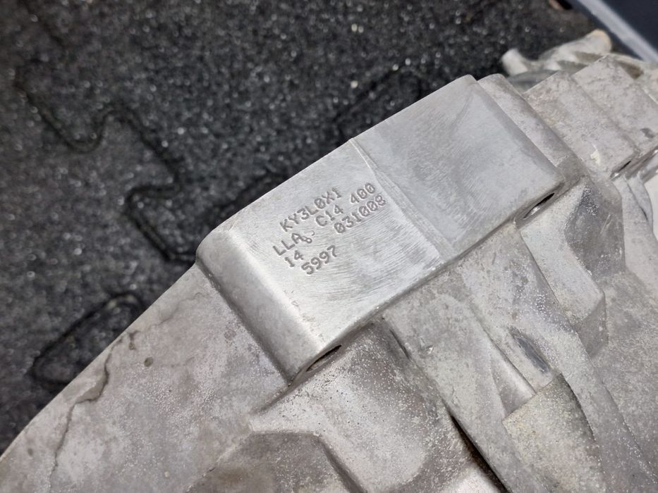 Cutie de viteze automata 8+1  LLA AUDI A4 B8  2007 - 2010 2.0 TDI CAGA