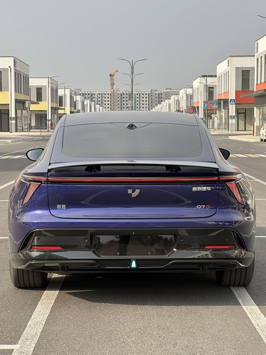 Jiuwe O7P 2022 ozgina yurgan