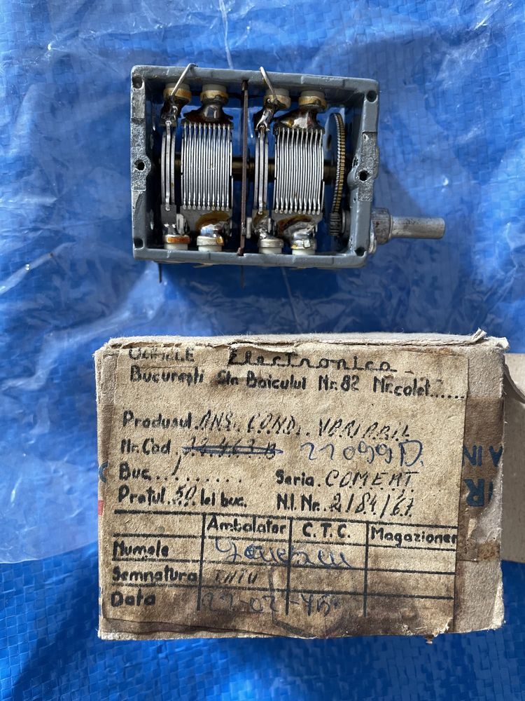 Condensator variabil  de  Uzinele Electronica fabricație 1979 !