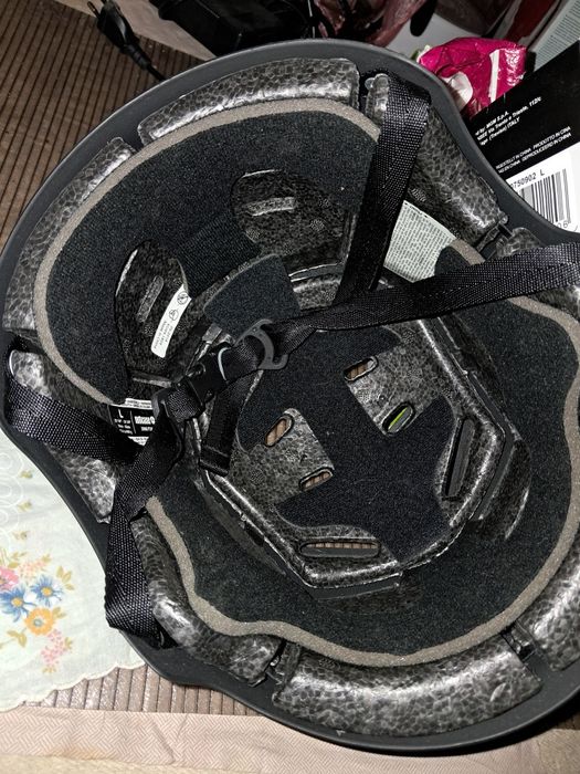 Vand cască bicicleta/trotineta