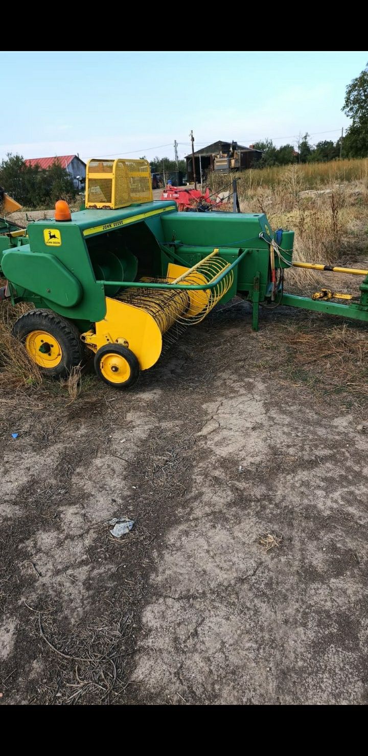 Schimb plug 3+1 si  presa john deere 342 cu presa rotunda