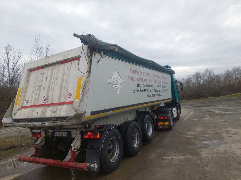 Vând semiremorcă Schmitz,30mc