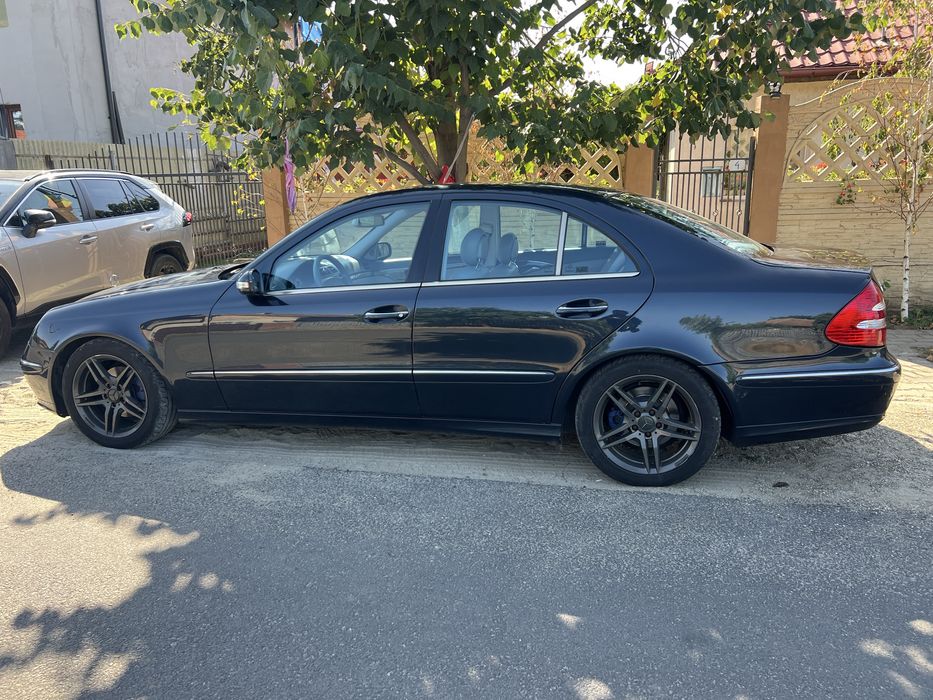 Mercedes E Class w211 Avantgarde