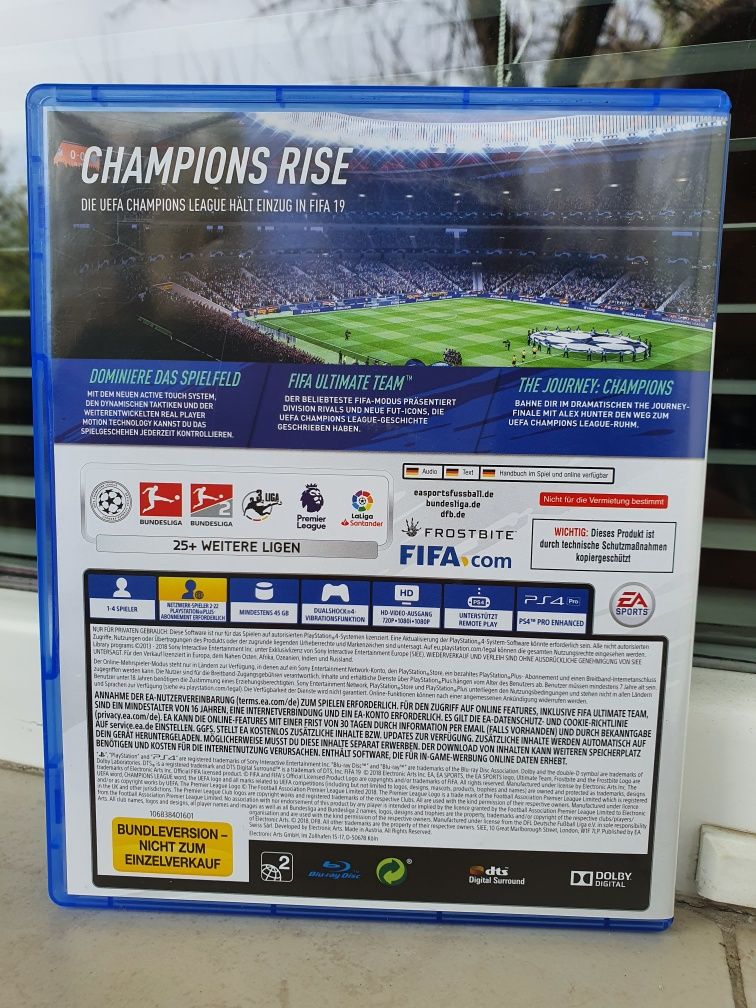 Игра FIFA 19 PS4