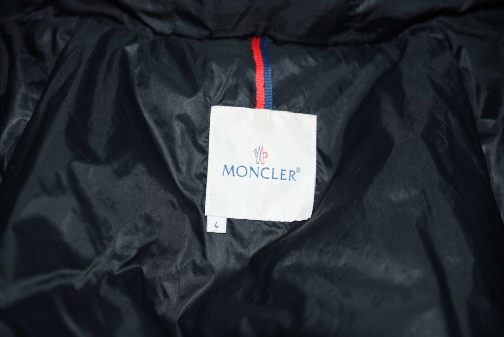 Moncler Gene Giubbotto 100% оригинално дамско яке размер 4