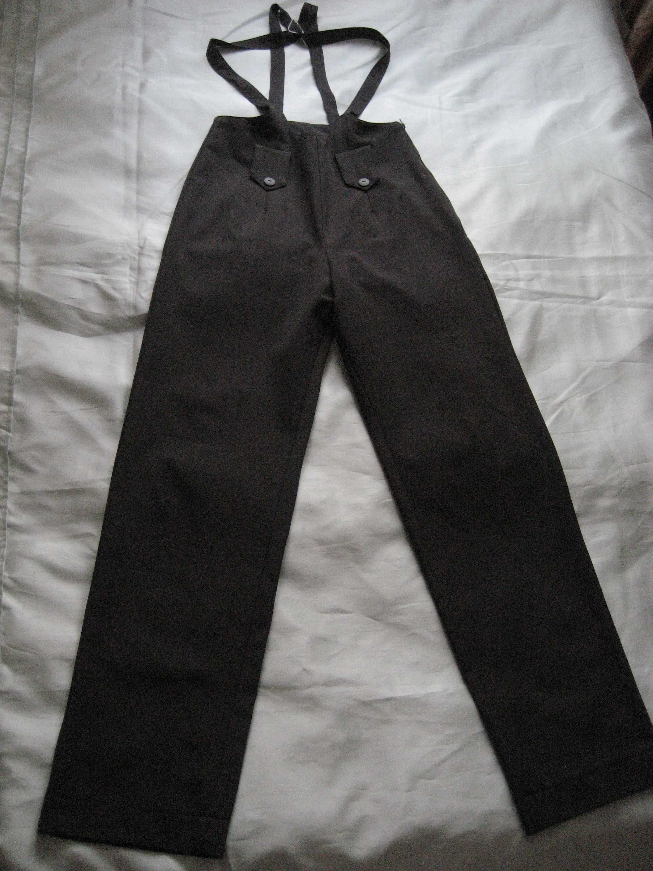 Панталон прав ,черен + официална блуза