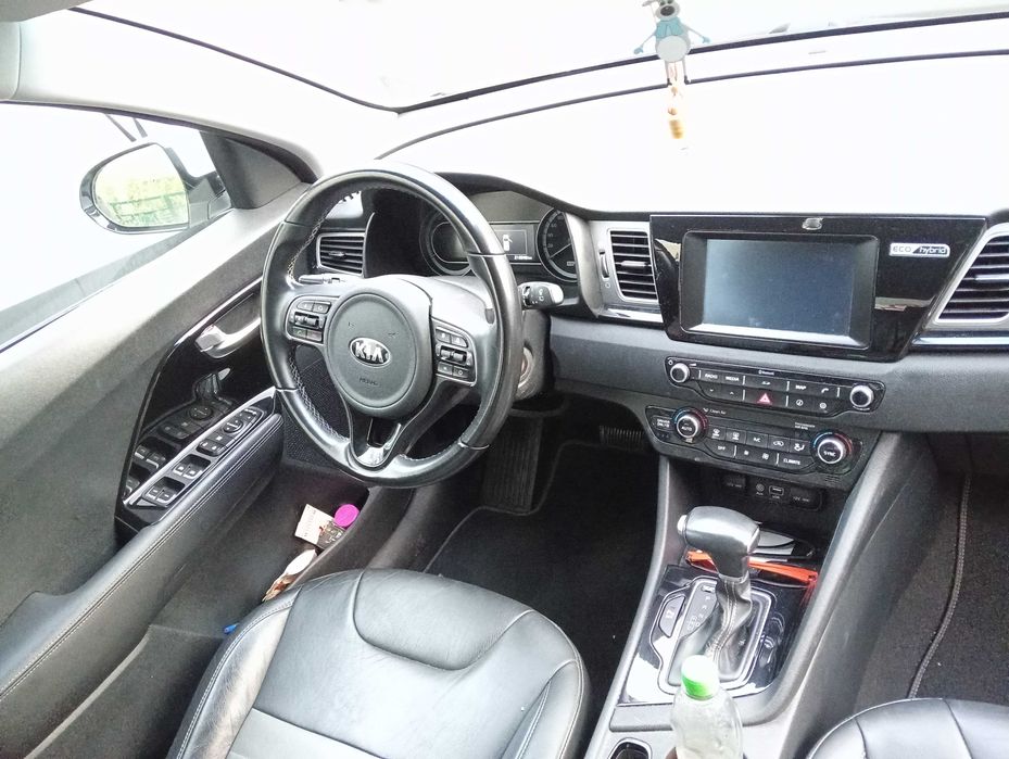 KIA Niro SUV, an 2017, import Olanda